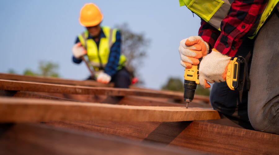 Expert top industrial roofings services in Thorn Hill, TN
